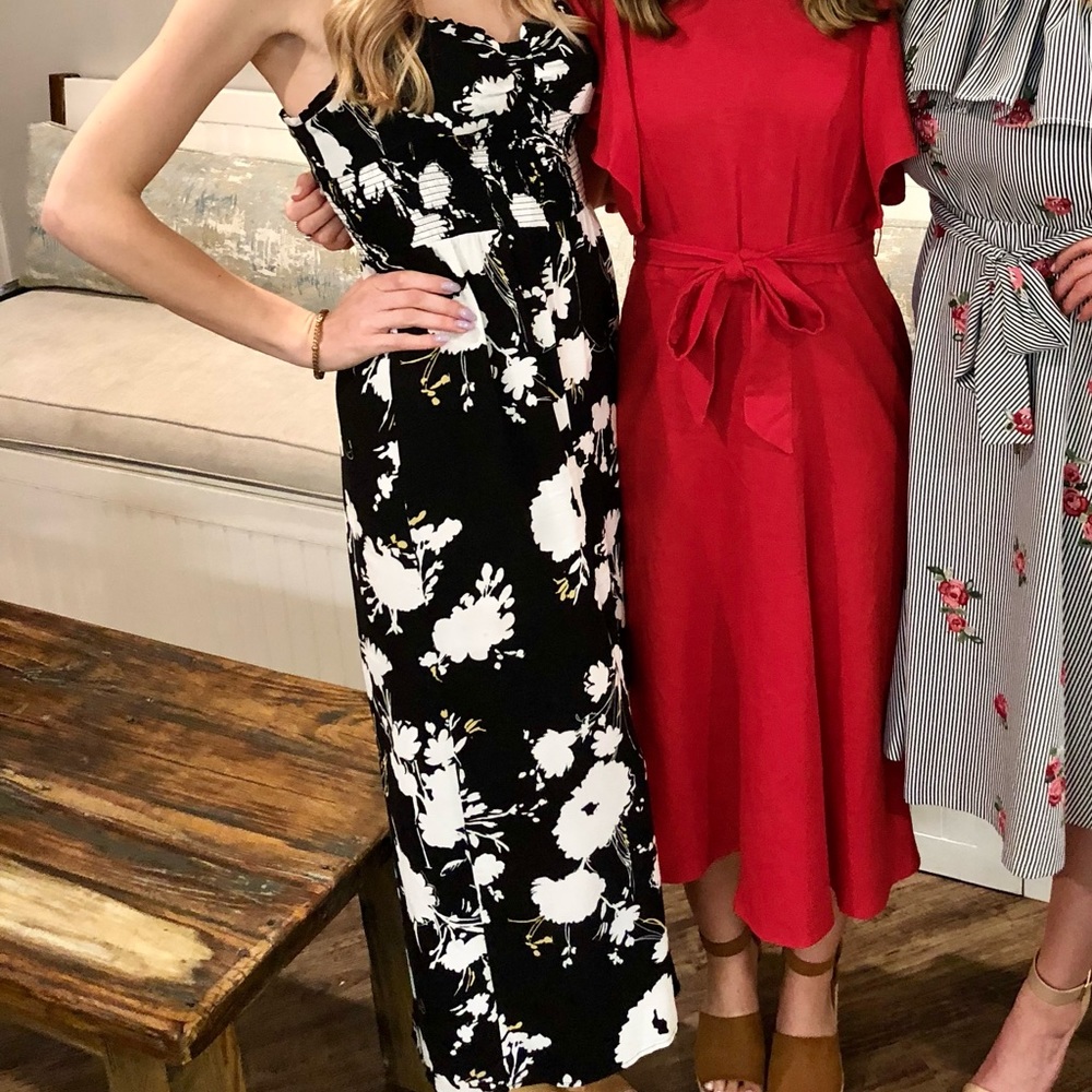 FREE PEOPLE FLORAL SPAGHETTI STRAP JUMPSUIT SIZE XS